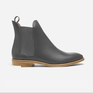 Everlane Chelsea Boot EUC